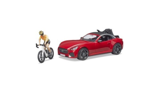 Auto Roadster czerwone z roweram górskim i kolarką