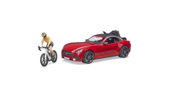 Auto Roadster czerwone z roweram górskim i kolarką