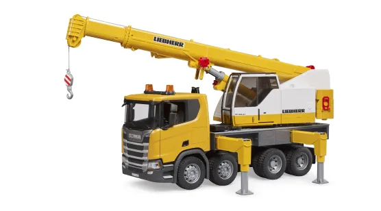 Ciężarówka Scania Super 560R z dźwigiem Liebherr