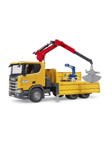 Ciężarówka Scania Super 560R z dźwigiem i 2 paletami