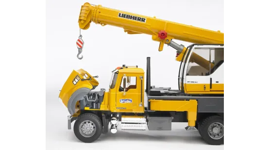 Dźwig MACK Granite Liebherr
