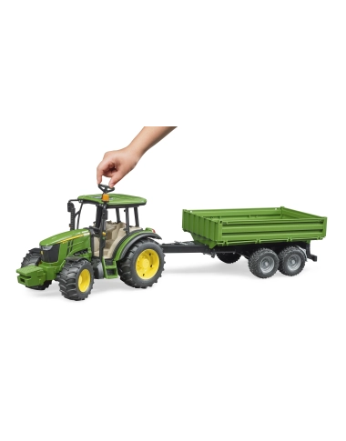 John Deere 5115M + przyczepa platformowa