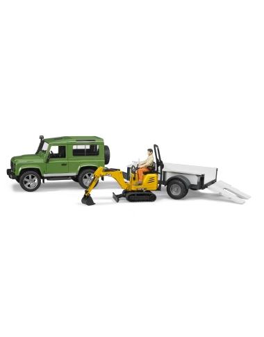 Land Rover Z Naczepą, Mikro Koparką I Kierowcą