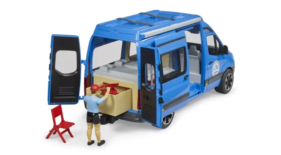 Kamper MB Sprinter z zestawem Kmpingowym I Figurką