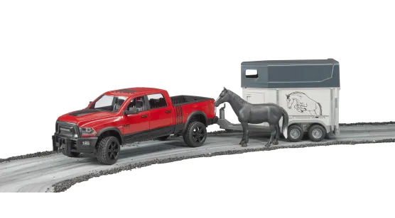 RAM 2500 POWER WAGON + Przyczepa Do Transportu Koni + Koń