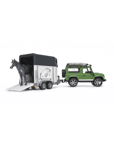 Land Rover Defender + Przyczepa Do Transportu Koni i Koń