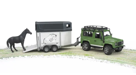 Land Rover Defender + Przyczepa Do Transportu Koni i Koń