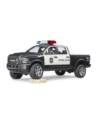 Policyjny pick-up RAM 2500 + policjant