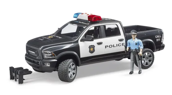 Policyjny pick-up RAM 2500 + policjant